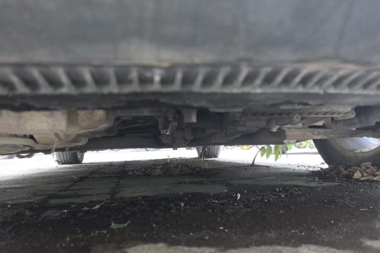 Used Volvo S40 2011 2.0L Automatic ZhiShang Edition Chassis Front
