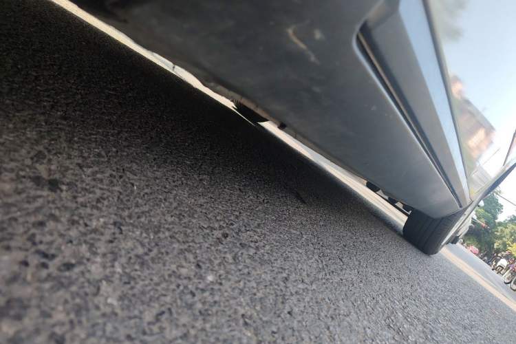 Used Volvo S40 2011 2.0L Automatic ZhiShang Edition Chassis Front Left