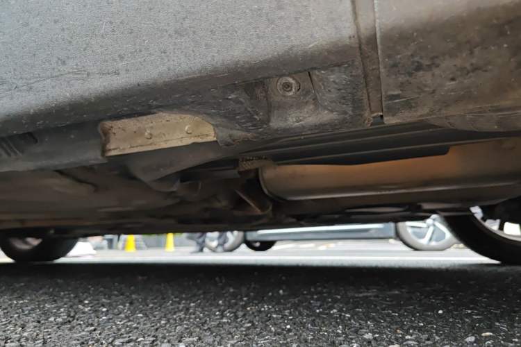 Used Volvo S40 2011 2.0L Automatic Zhiya Edition Chassis Rear Left