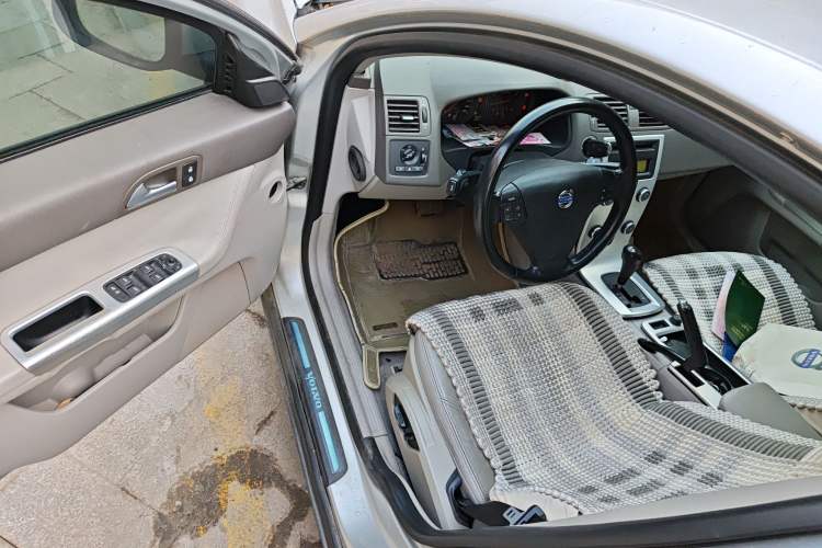 Used Volvo S40 2011 2.0L Automatic Zhiya Edition Driver Seat
