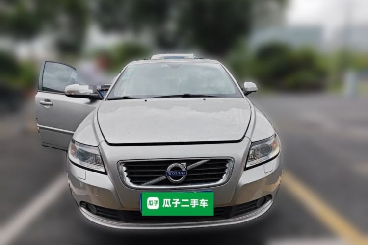 Used Volvo S40 2011 2.0L Automatic Zhiya Edition Front