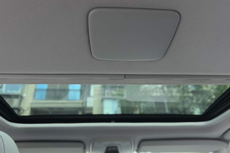 Used Volvo S40 2011 2.0L Automatic ZhiShang Edition Headliner