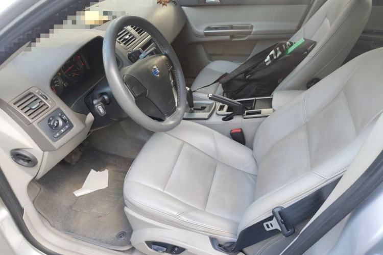 Used Volvo S40 2011 2.0L Automatic ZhiShang Edition Left Front Seat