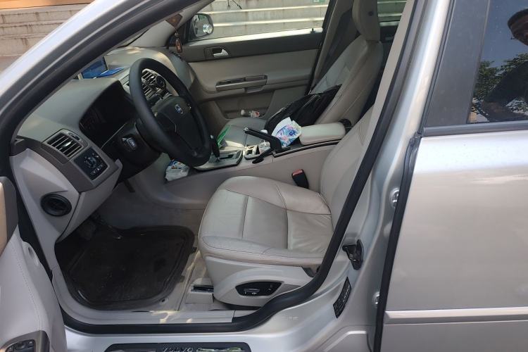 Used Volvo S40 2011 2.0L Automatic ZhiShang Edition Left Front Seat