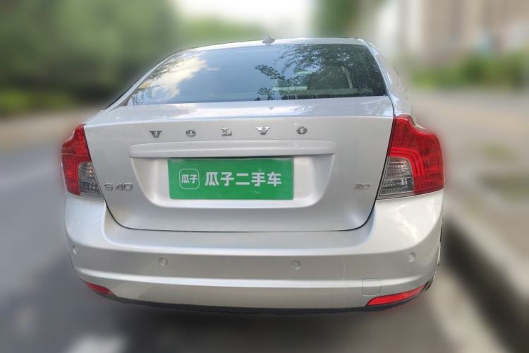 Used Volvo S40 2011 2.0L Automatic ZhiShang Edition Rear