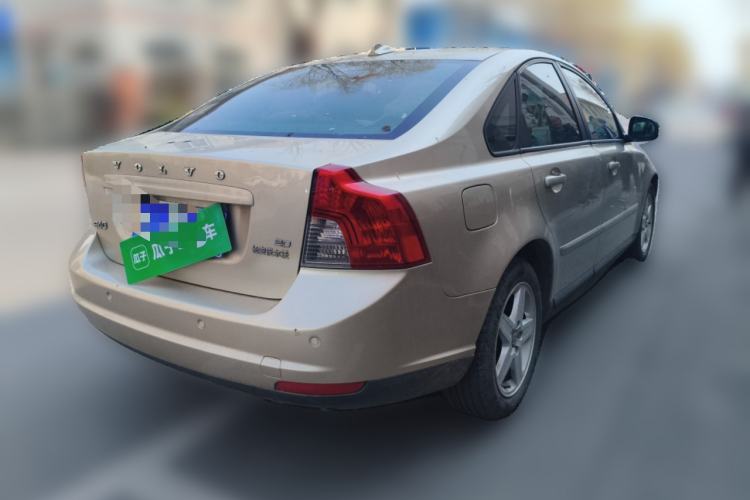 Used Volvo S40 2011 2.0L Automatic ZhiShang Edition Rear Right 45 Deg