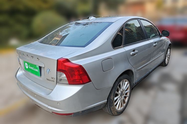 Used Volvo S40 2011 2.0L Automatic Zhiya Edition Rear Right 45 Deg