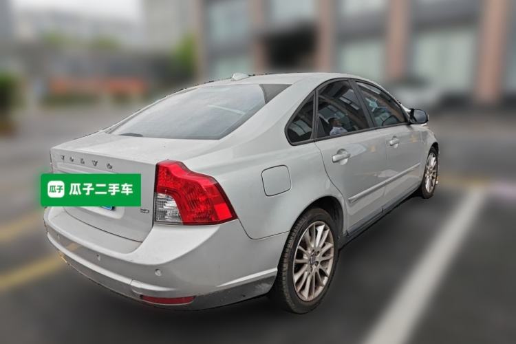 Used Volvo S40 2011 2.0L Automatic Zhiya Edition Rear Right 45 Deg