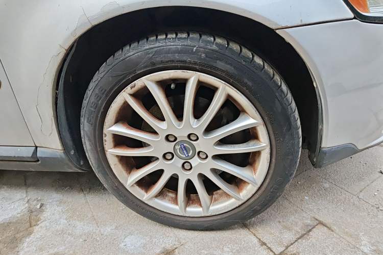 Used Volvo S40 2011 2.0L Automatic Zhiya Edition Right Front Wheel Hub
