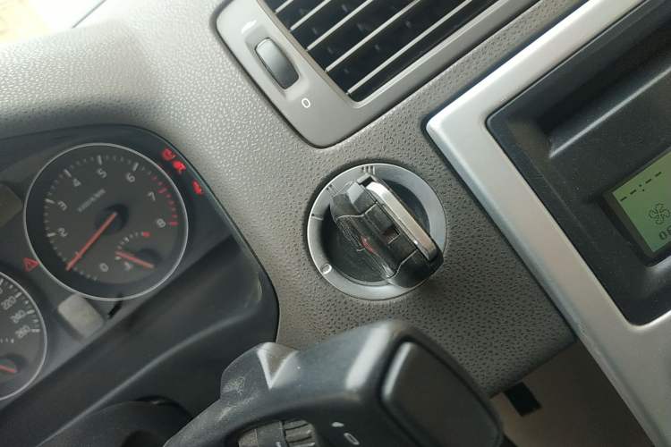 Used Volvo S40 2011 2.0L Automatic Zhiya Edition Vehicle Key