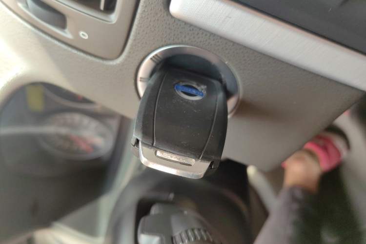 Used Volvo S40 2011 2.0L Automatic Zhiya Edition Vehicle Key