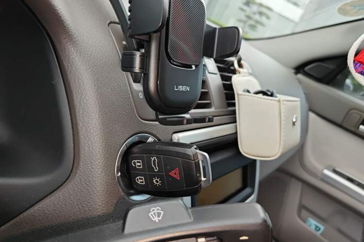 Used Volvo S40 2011 2.0L Automatic Zhiya Edition Vehicle Key