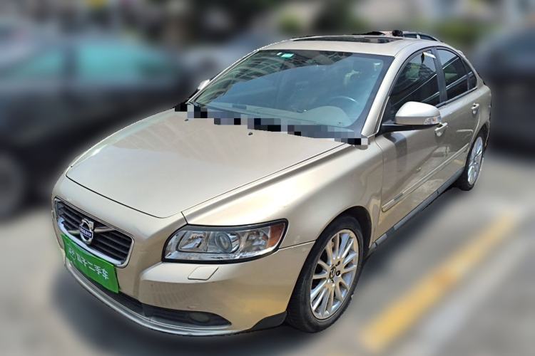 Used Volvo S40 2011 2.0L Automatic Zhiya Edition Guazi used car, China used car export, Used car for sale, Used  cars, Cheapest cars for sale