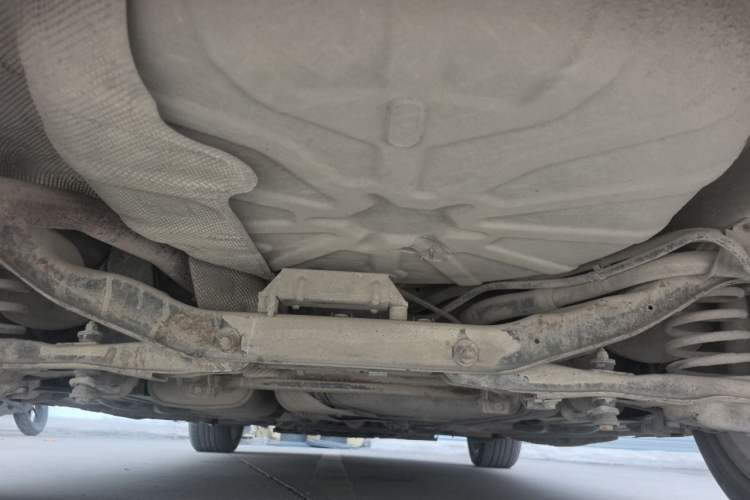 Used Volvo S40 2011 2.0L Automatic ZhiShang Edition Chassis Rear