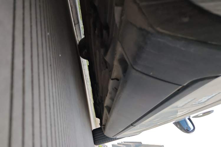 Used Volvo S40 2011 2.0L Automatic Zhiya Edition Chassis Rear Right