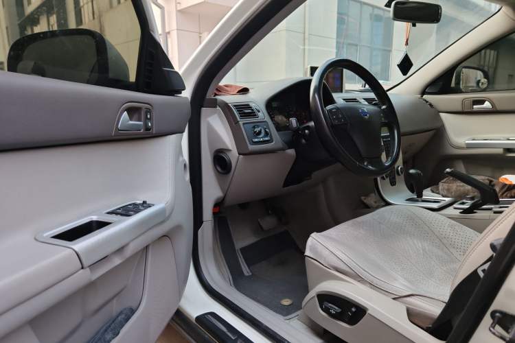 Used Volvo S40 2011 2.0L Automatic Zhiya Edition Driver Seat