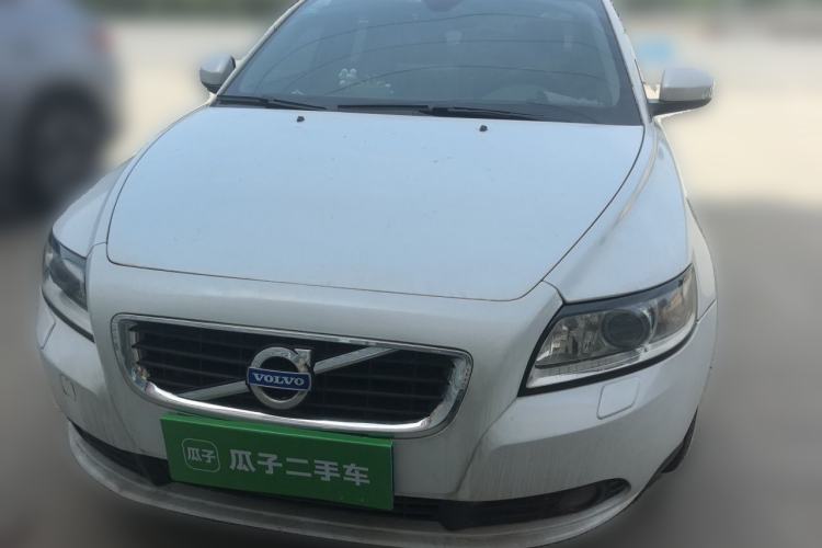 Used Volvo S40 2011 2.0L Automatic ZhiShang Edition Front