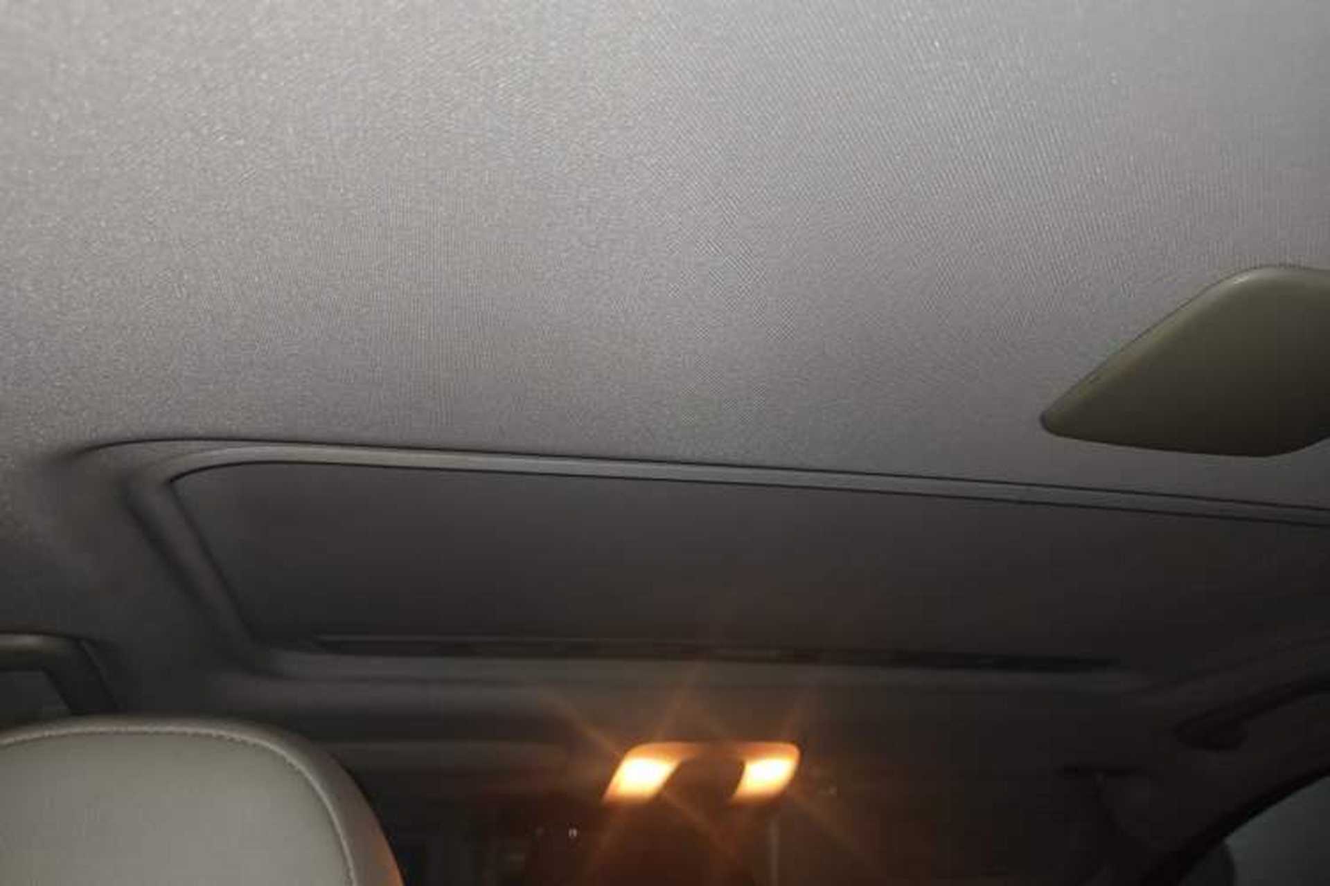 Used Volvo S40 2011 2.0L Automatic ZhiShang Edition Headliner