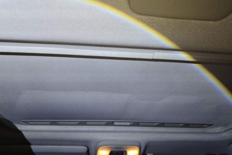 Used Volvo S40 2011 2.0L Automatic Zhiya Edition Headliner