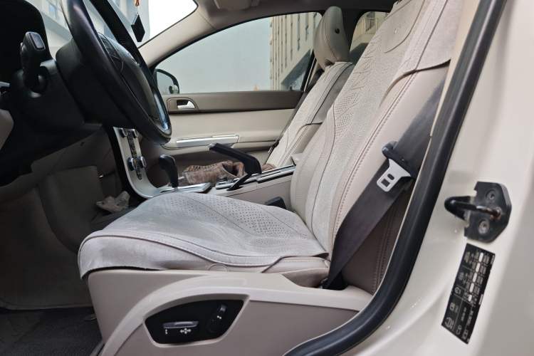 Used Volvo S40 2011 2.0L Automatic Zhiya Edition Left Front Seat