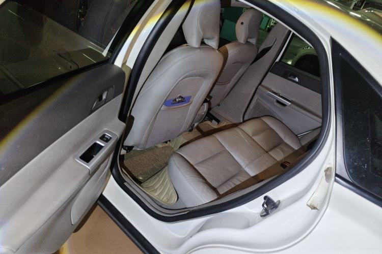 Used Volvo S40 2011 2.0L Automatic Zhiya Edition Left Rear Seat