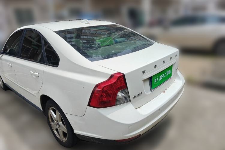 Used Volvo S40 2011 2.0L Automatic ZhiShang Edition Rear Left 45 Deg