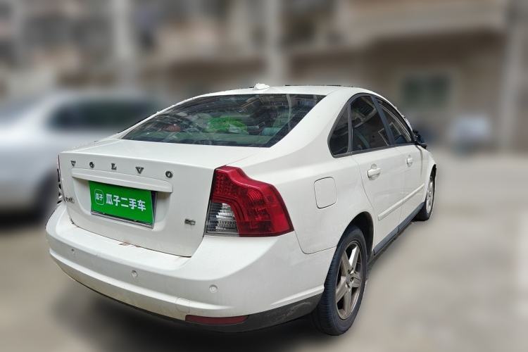 Used Volvo S40 2011 2.0L Automatic ZhiShang Edition Rear Right 45 Deg