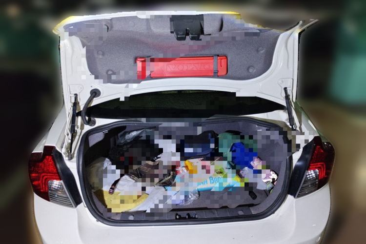 Used Volvo S40 2011 2.0L Automatic Zhiya Edition Trunk