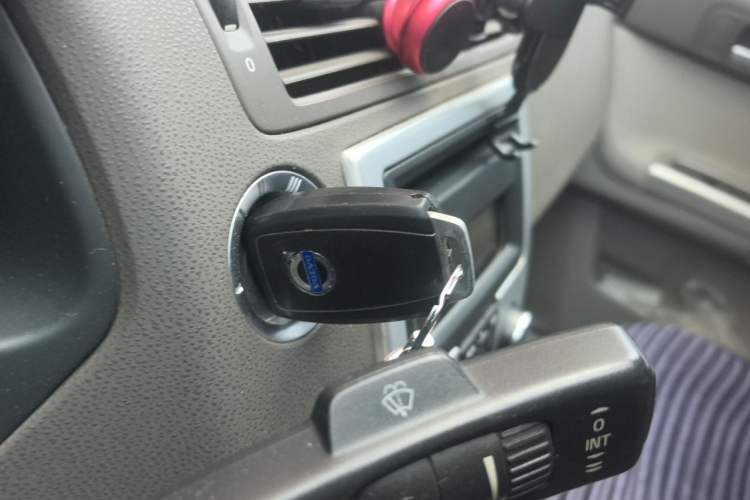 Used Volvo S40 2011 2.0L Automatic ZhiShang Edition Vehicle Key