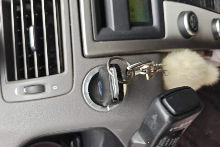 Used Volvo S40 2011 2.0L Automatic ZhiShang Edition Vehicle Key
