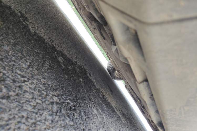 Used Volvo S40 2011 2.0L Automatic ZhiShang Edition Chassis Rear Right