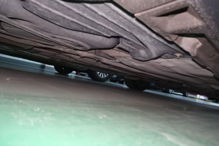 Used Volvo S40 2011 2.0L Automatic ZhiShang Edition Chassis Rear Right