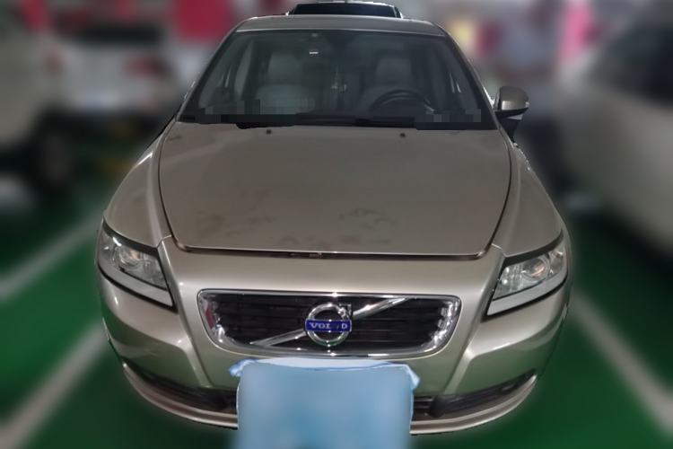 Used Volvo S40 2011 2.0L Automatic ZhiShang Edition Front