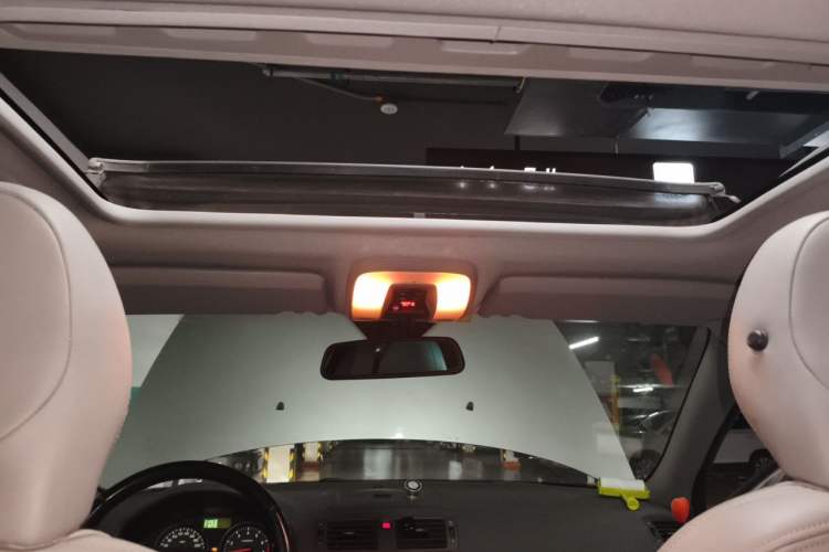 Used Volvo S40 2011 2.0L Automatic Zhiya Edition Headliner