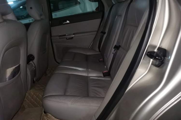 Used Volvo S40 2011 2.0L Automatic ZhiShang Edition Left Rear Seat