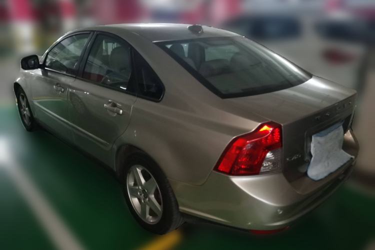 Used Volvo S40 2011 2.0L Automatic ZhiShang Edition Rear Left 45 Deg