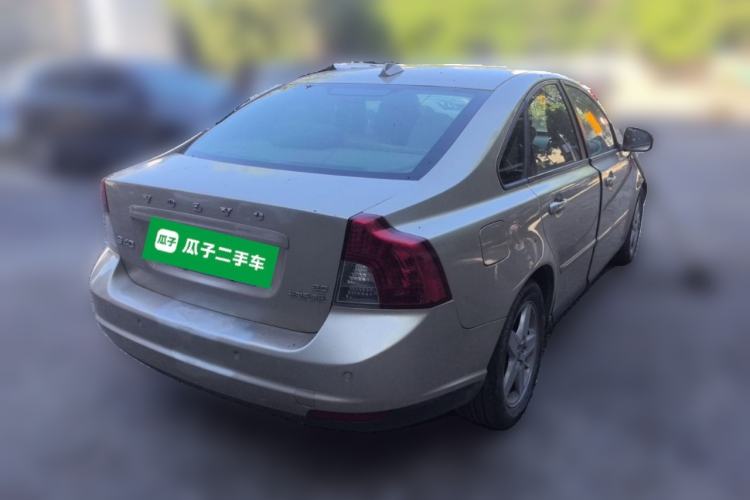 Used Volvo S40 2011 2.0L Automatic ZhiShang Edition Rear Right 45 Deg