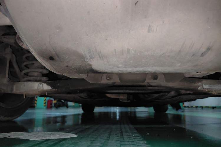 Used Volvo S60 2011 2.0T Zhiya Edition Chassis Rear