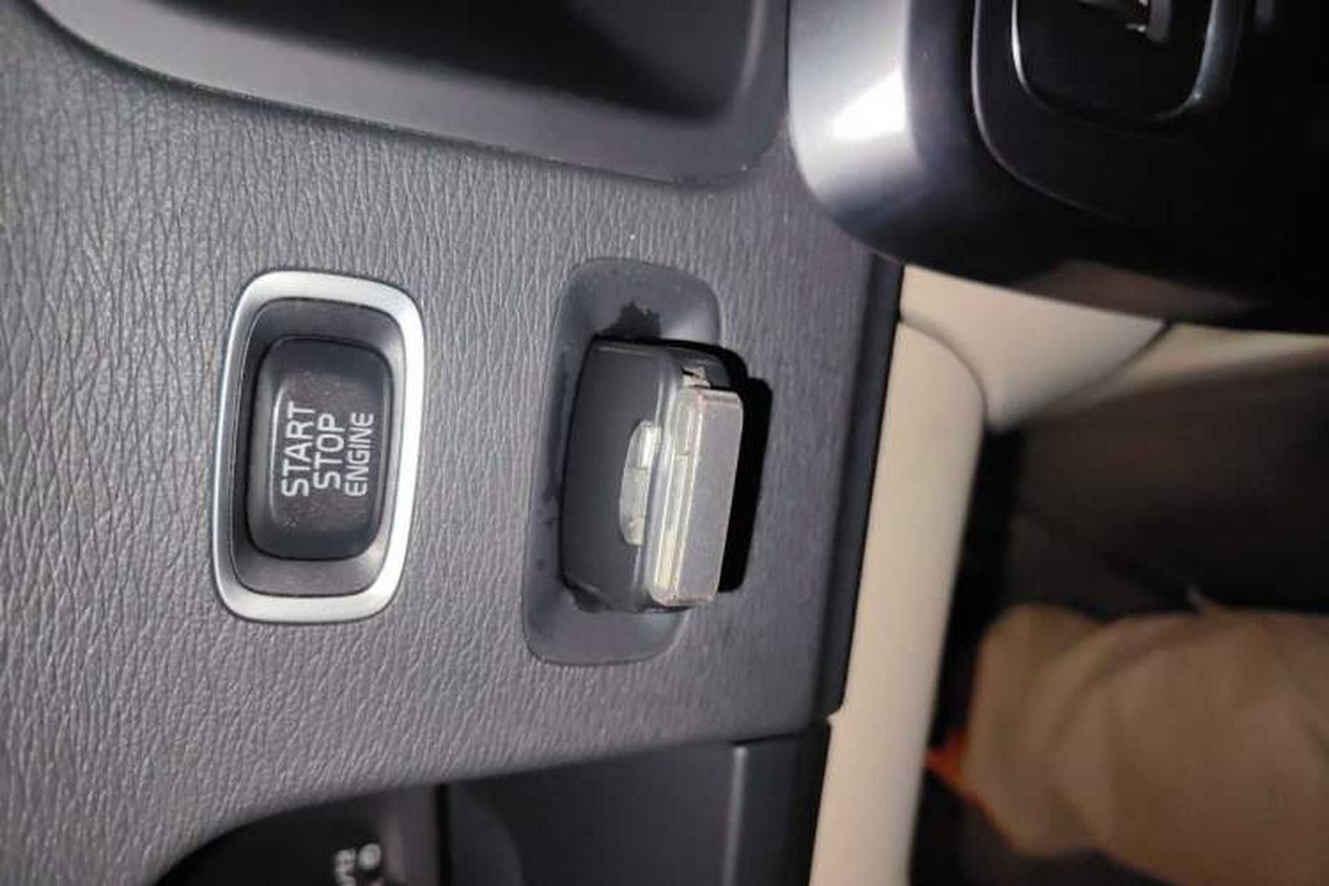 Used Volvo S60 2011 2.0T Zhiya Edition Vehicle Key