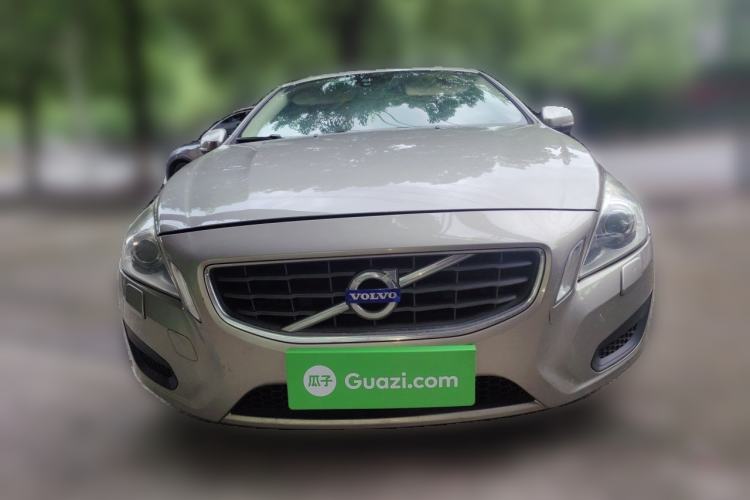 Used Volvo S60 2011 2.0T Comfort Edition Front