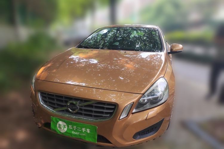 Used Volvo S60 2011 2.0T Comfort Edition Front