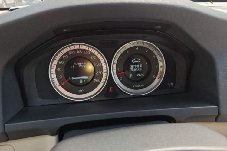 Used Volvo S60 2011 T6 AWD Prestige Edition Instrument Cluster