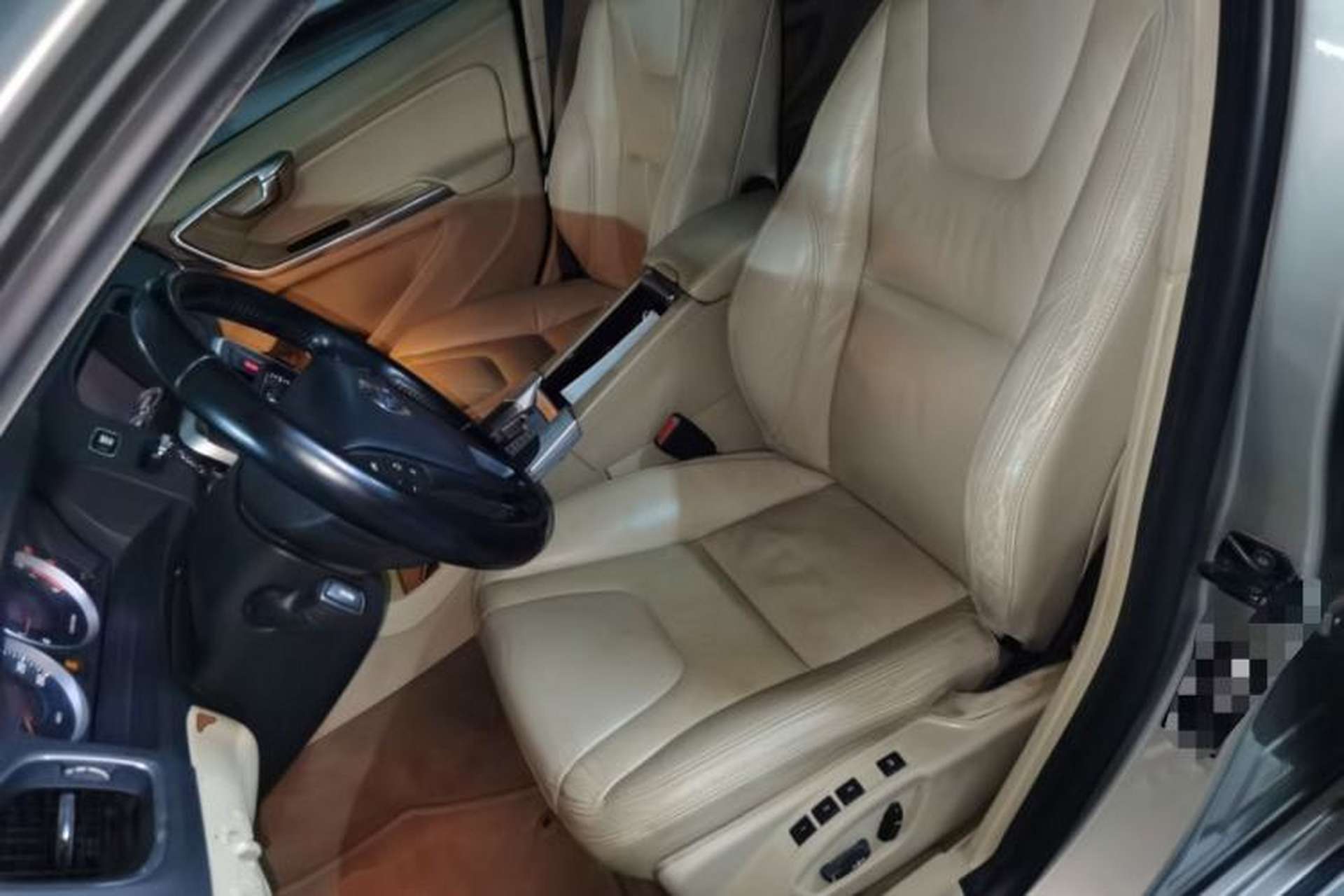 Used Volvo S60 2011 2.0T Comfort Edition Left Front Seat