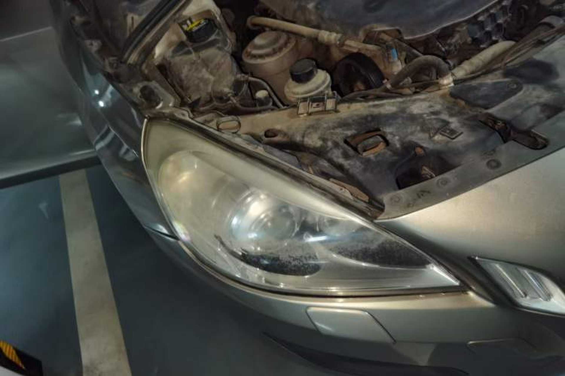 Used Volvo S60 2011 2.0T Comfort Edition Right Front Headlight