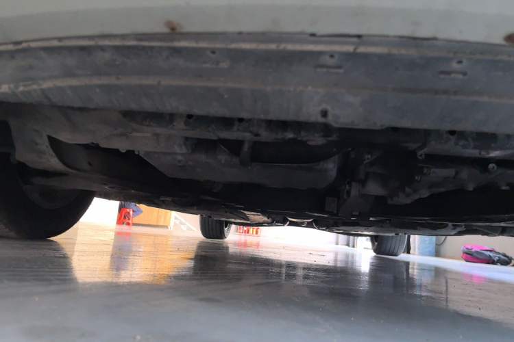 Used Volvo S60 2011 2.0T Comfort Edition Chassis Front