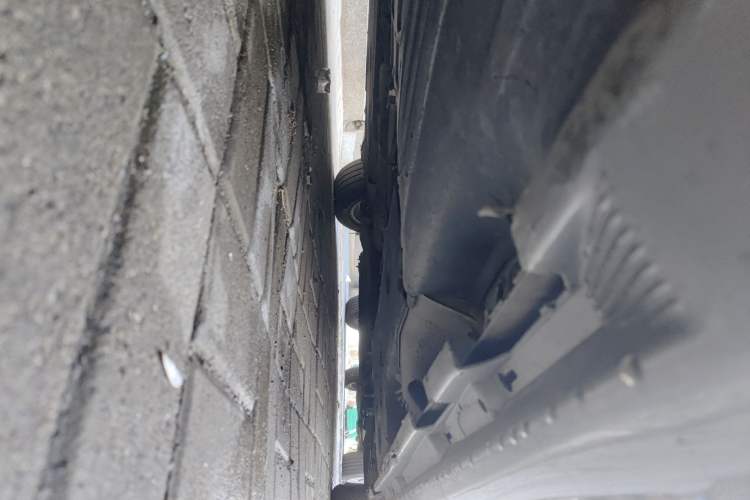Used Volvo S60 2011 2.0T ZhiShang Version Chassis Rear Right