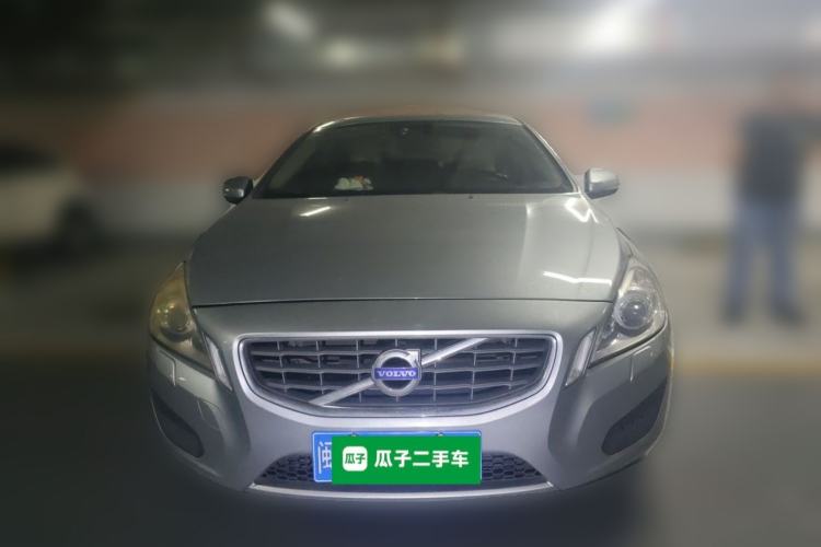Used Volvo S60 2011 2.0T ZhiShang Version Front