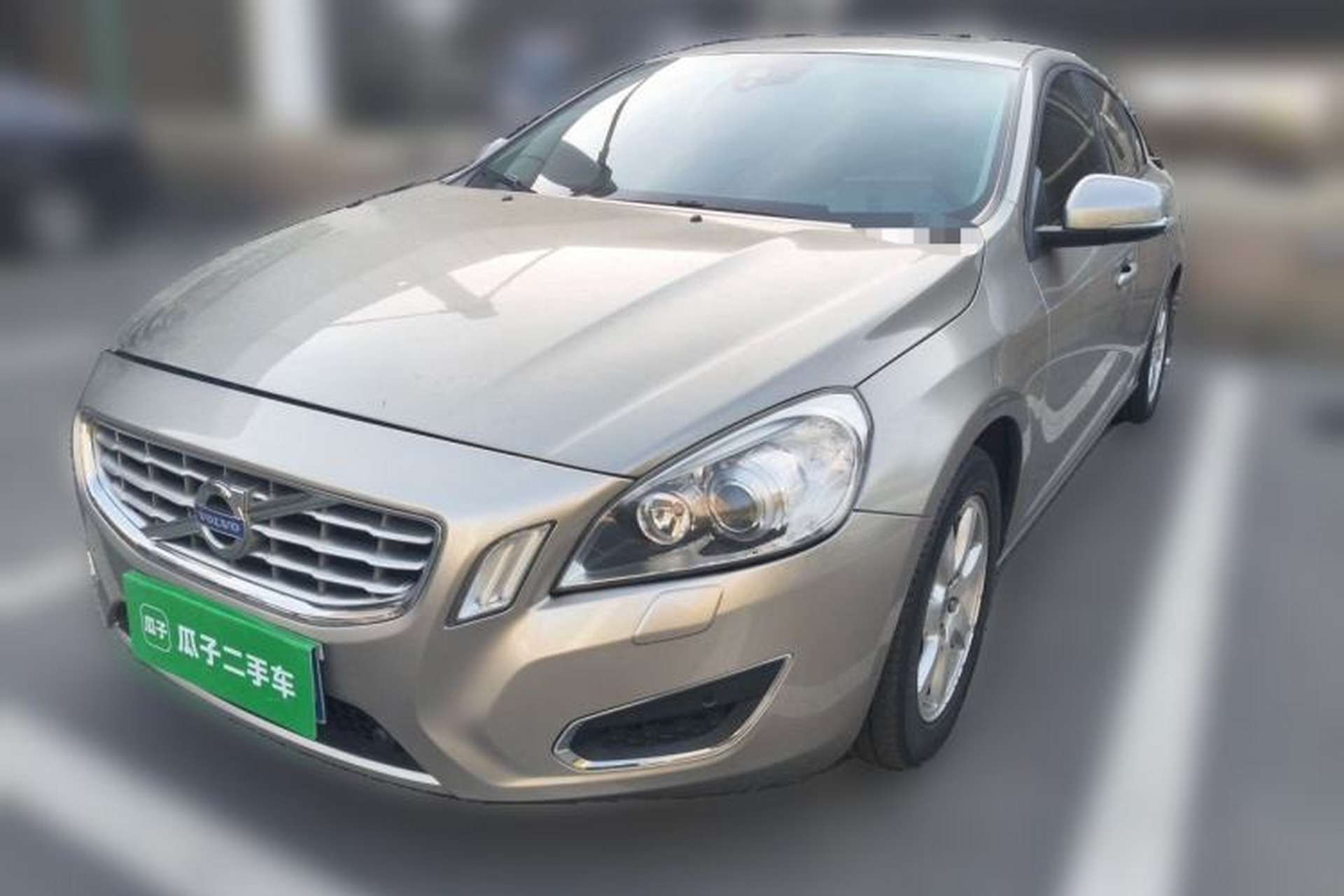 Used Volvo S60 2011 2.0T Comfort Edition Front Left 45 Deg
