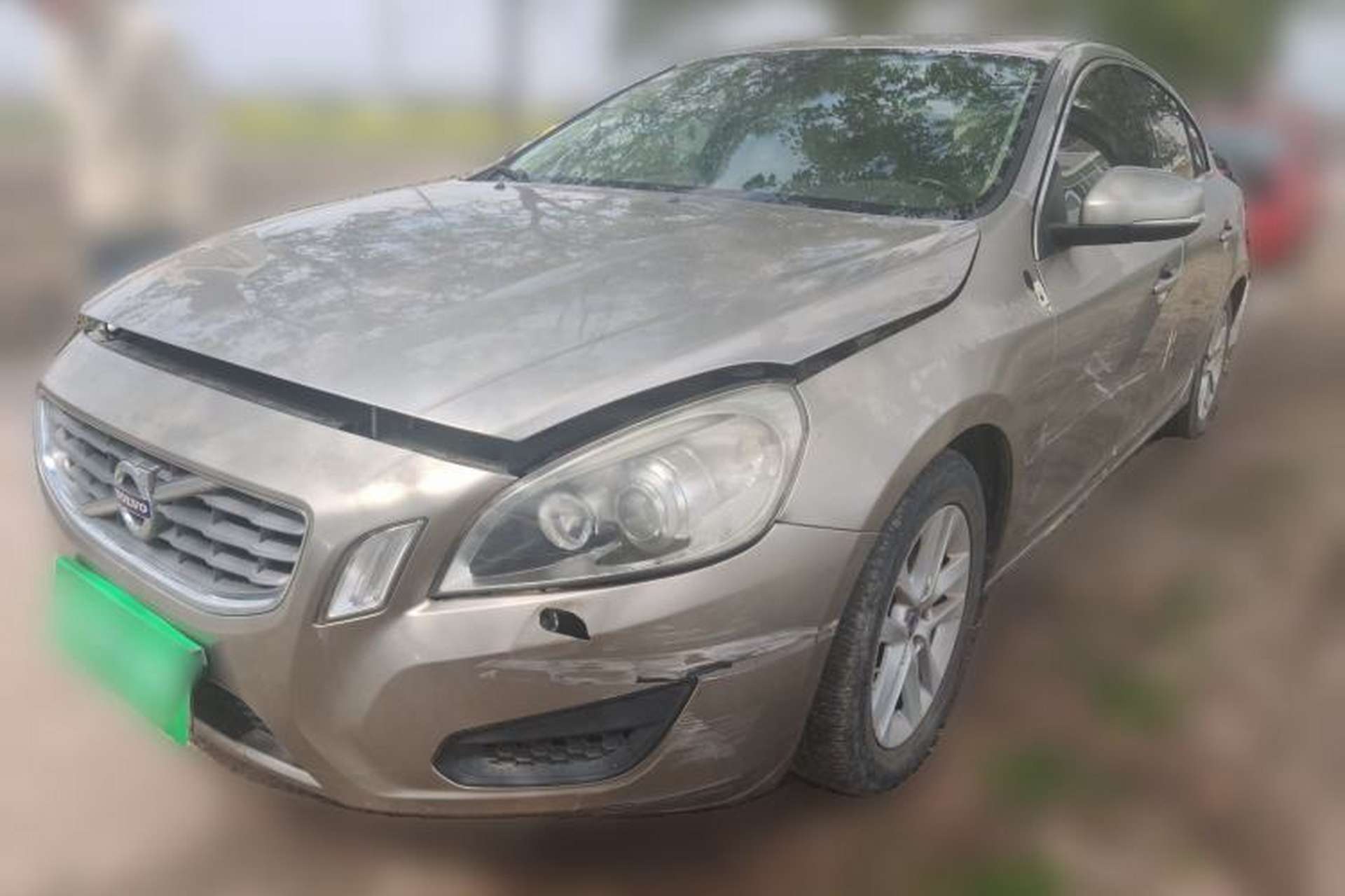 Used Volvo S60 2011 2.0T Comfort Edition Front Left 45 Deg