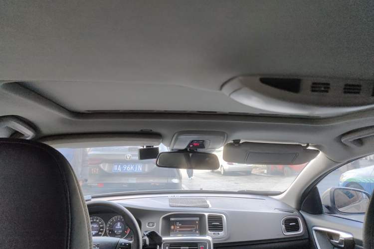 Used Volvo S60 2011 2.0T ZhiShang Version Headliner